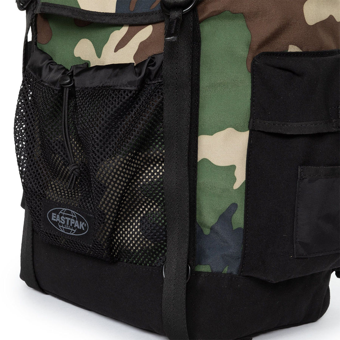 Eastpak Unisex Backpack - Obsten Roothed -Camo